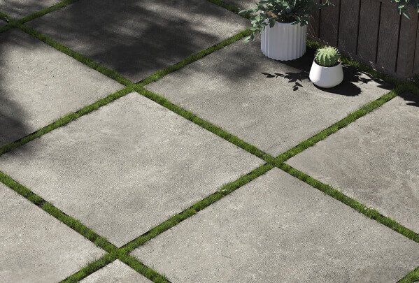 outdoor-area.jpg Area